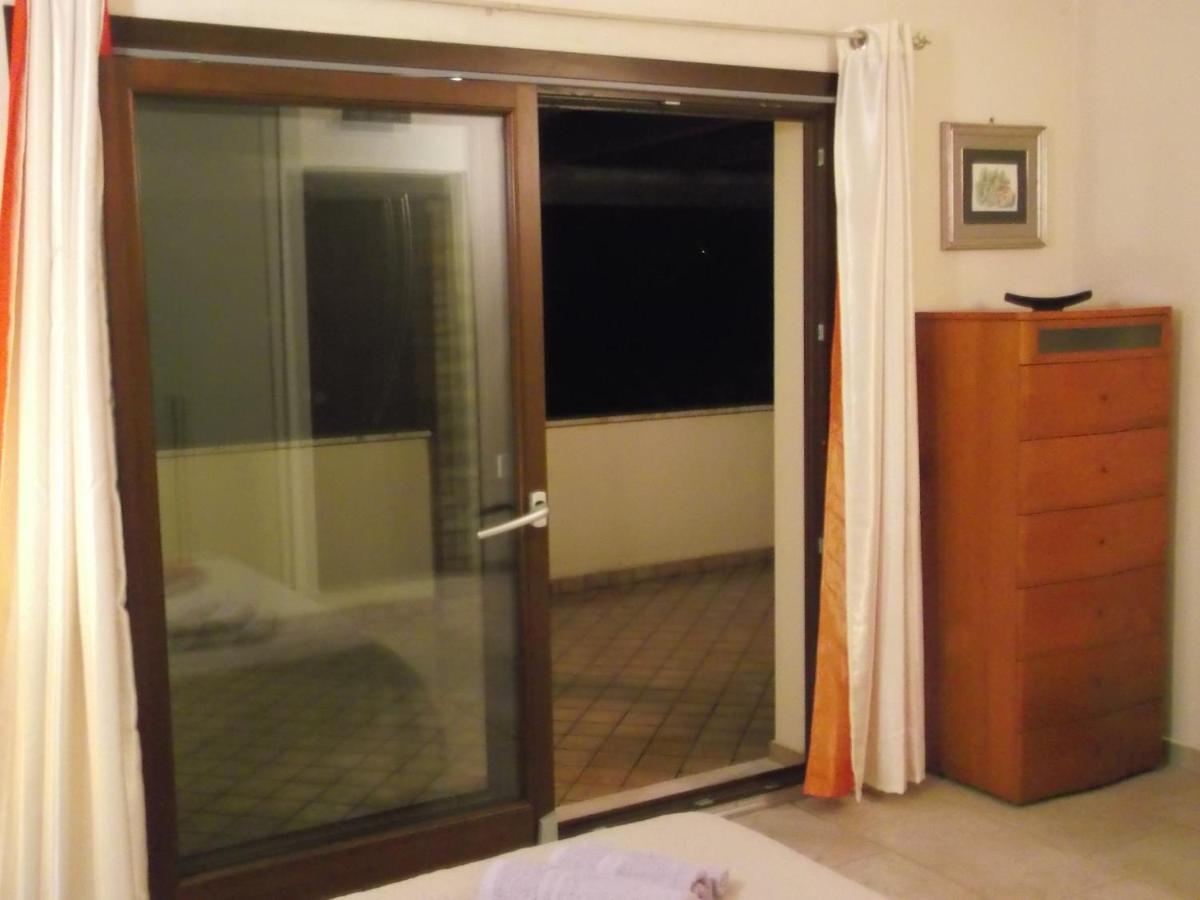 Bed&Breakfast Las Tortugas 2 Flumini di Quartu Exterior foto